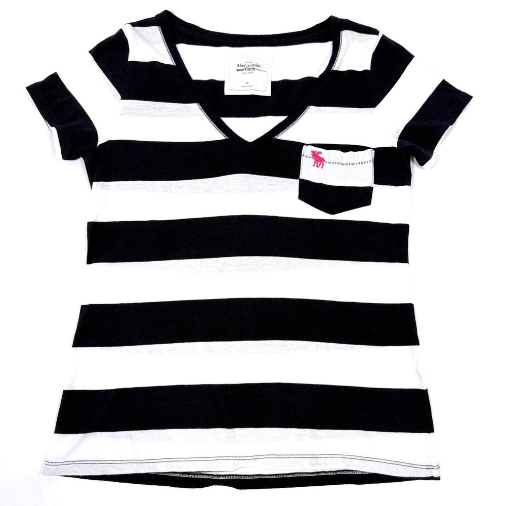Y2K Preppy‎ Abercrombie & Fitch Navy and White Stripe Pocket T-Shirt - Medium